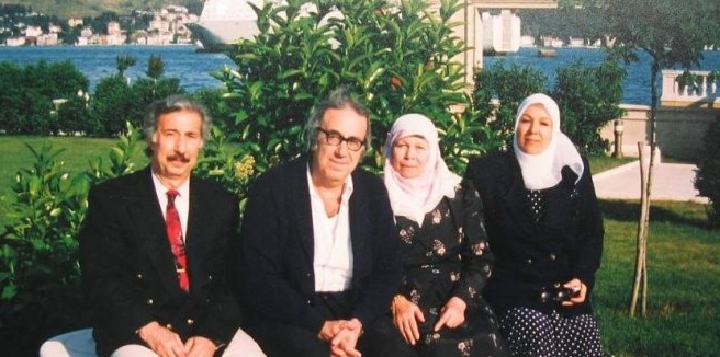 Şehzade Dündar (sağda) ve Harun Efendiler 1980ler