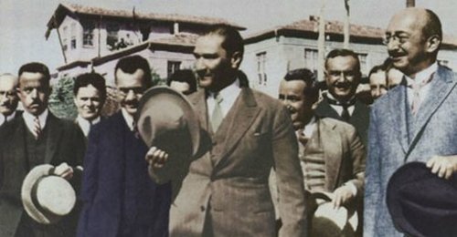 Atatürk ve şapka