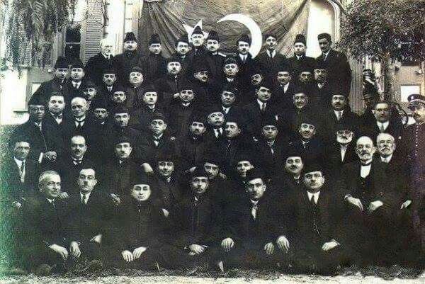 İzmir Barosu avukatları