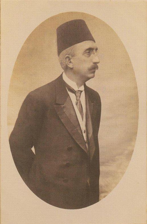 Sultan Vahideddin'in kravatlı bir resmi